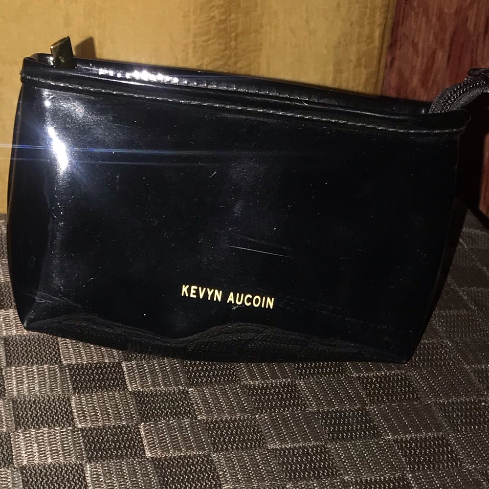 Makeup bag